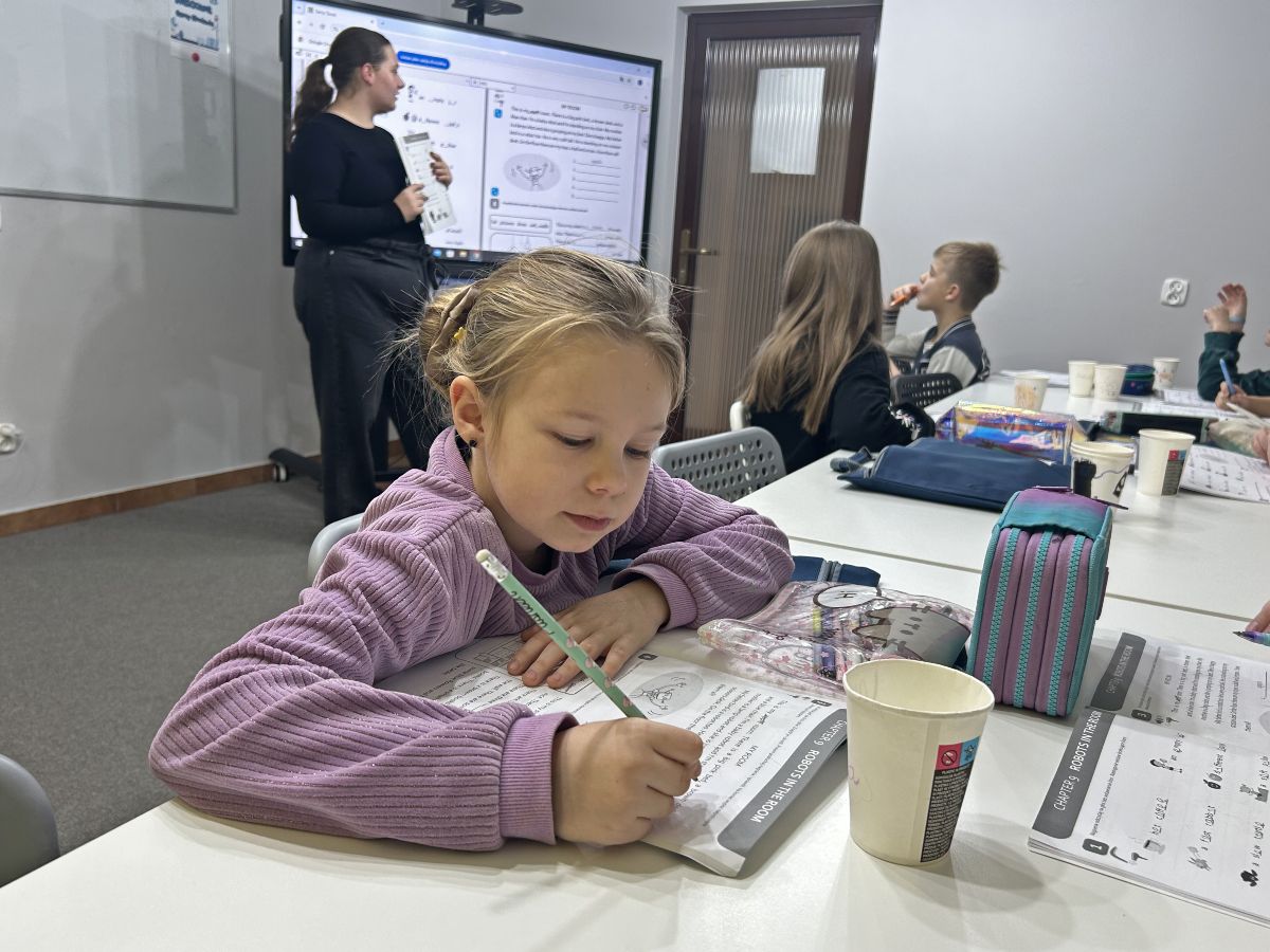 Dzieci na zajęciach Savvy Ed